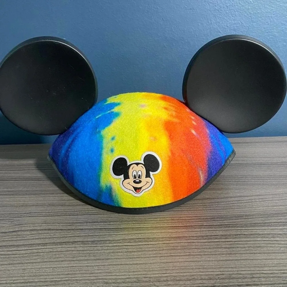 Vintage Disney Mickey Mouse‎ Rainbow Tie-Dye Ears Hat (Adult Size)